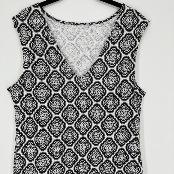 Boden Sleeveless Jersey Cotton Black White Shift V-Back Dress Womens 8R - Picture 3 of 9